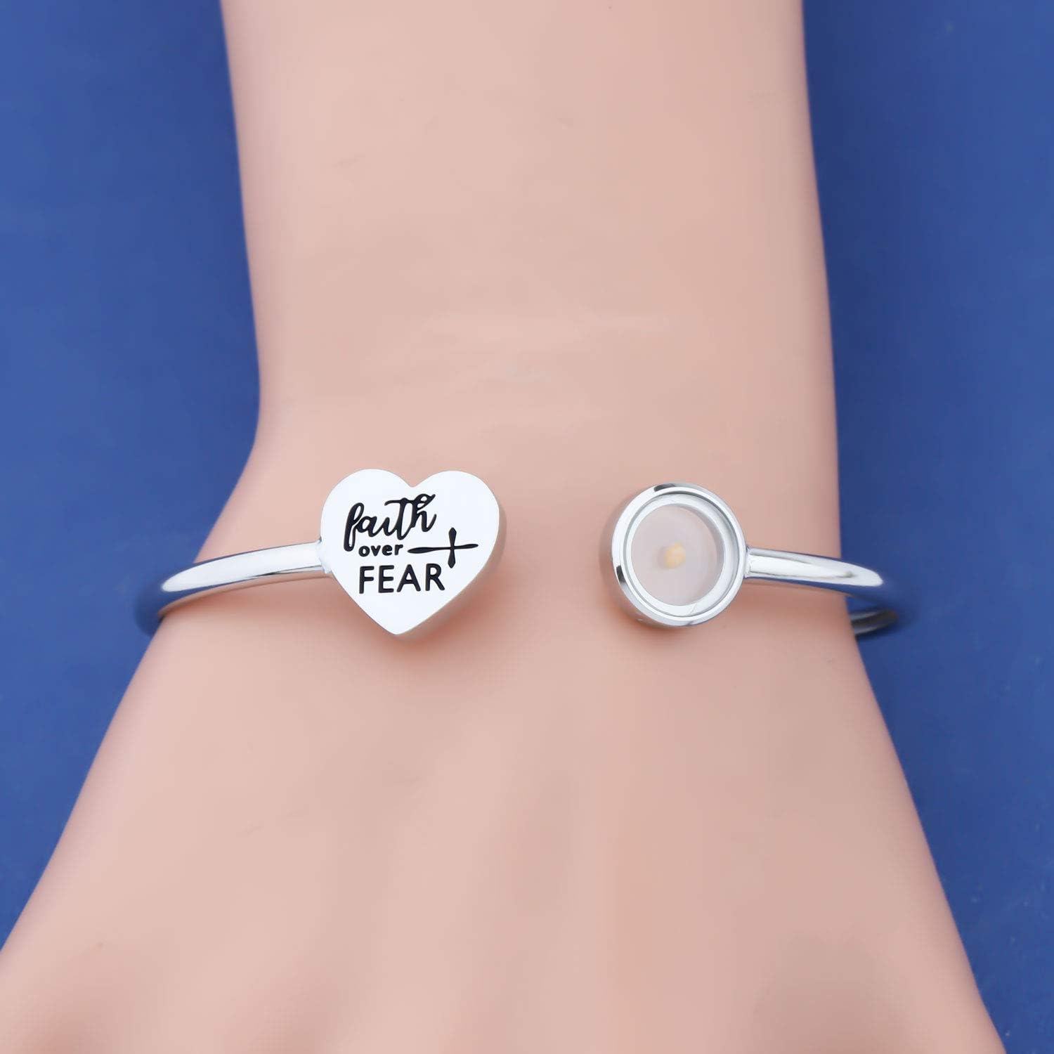 Faith Over Fear" Mustard Seed Bracelet for Women – Christian Cuff Bangle with Heart Charm, Faith Gift